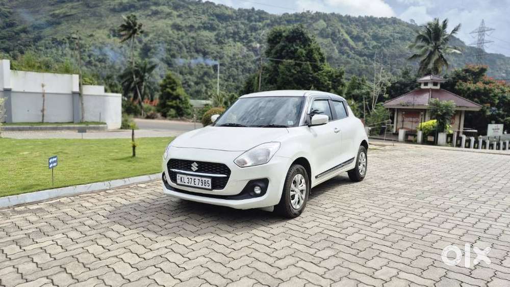 Maruti Suzuki Swift Vxi, 2021, Petrol