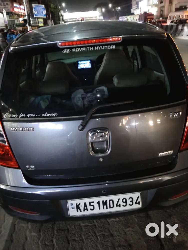 Hyundai I10 Sportz 2013 Variant