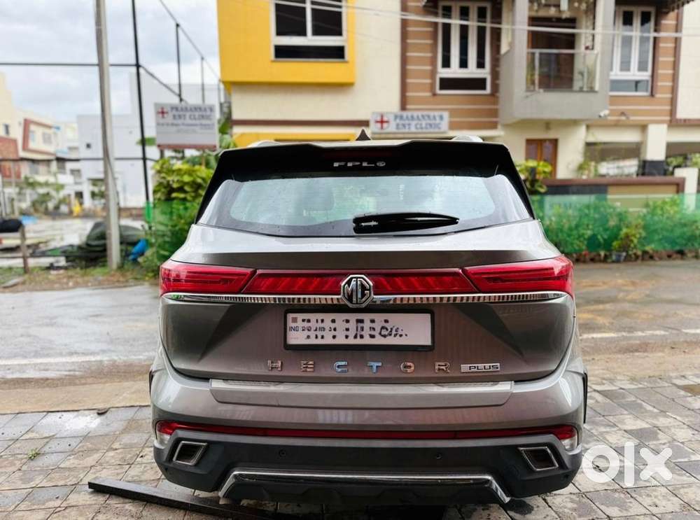 Mg Hector Plus Petrol 2023