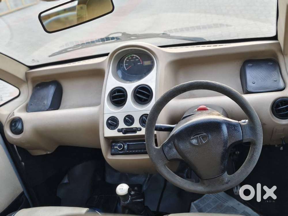 Tata Nano Xt, 2012, Petrol