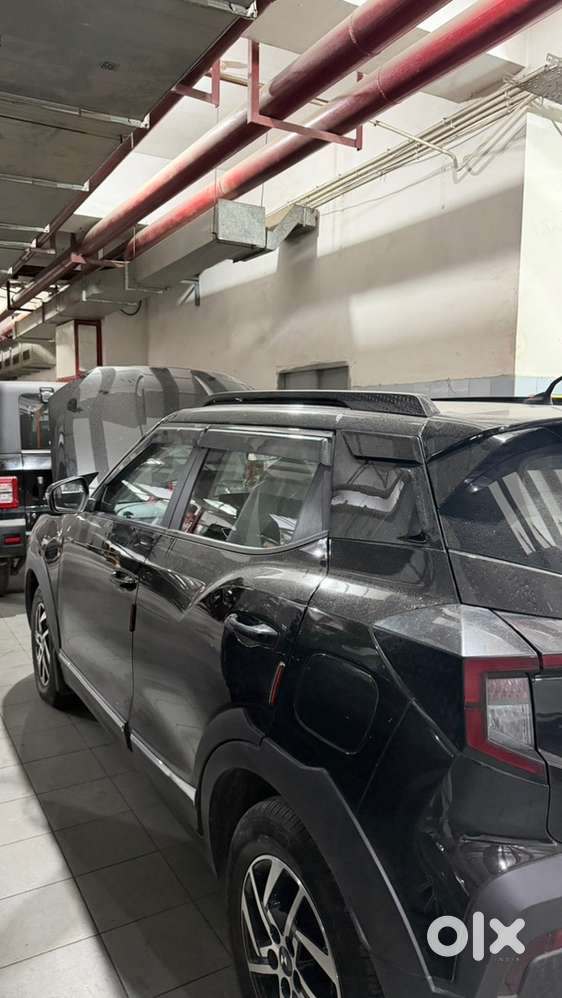 Mahindra Xuv 3xo Petrol 2025