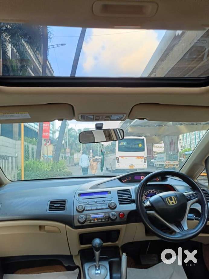 Honda Civic 1.8 V At Sunroof, 2011, Petrol