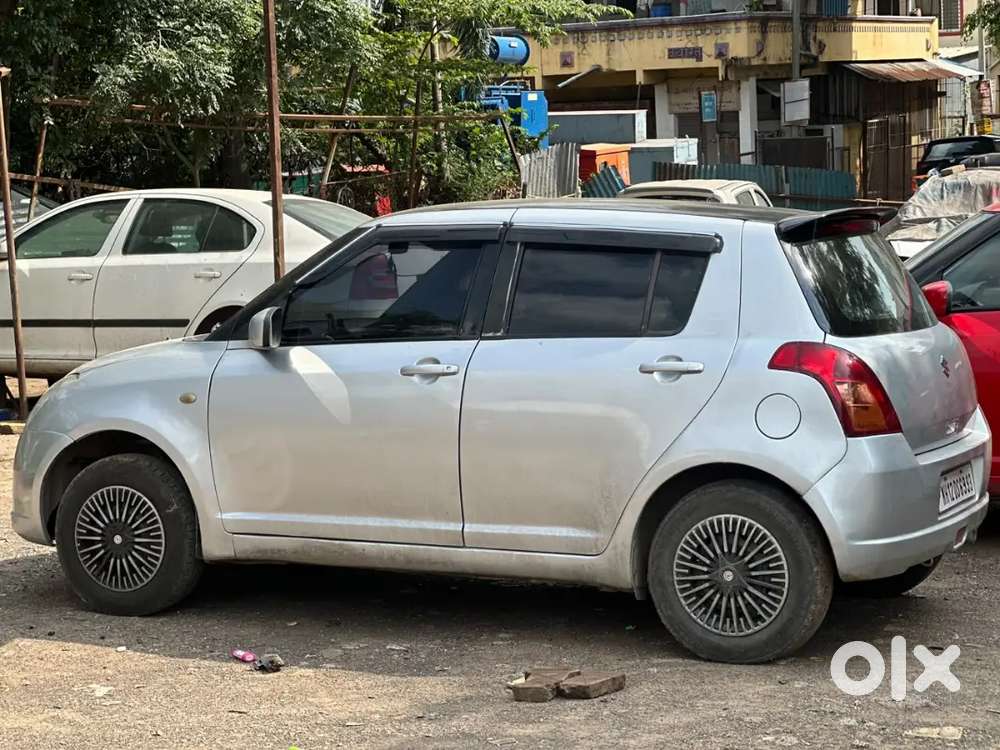Maruti Suzuki Swift 2007 Petrol + Cng