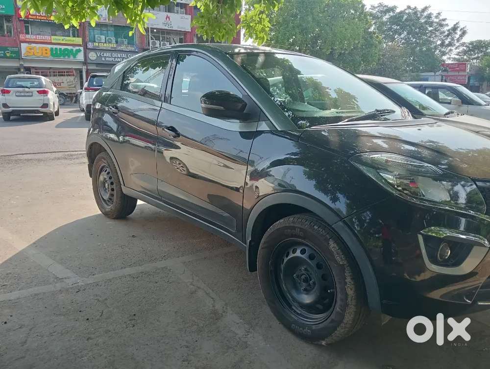 Tata Nexon Petrol 2018 December
