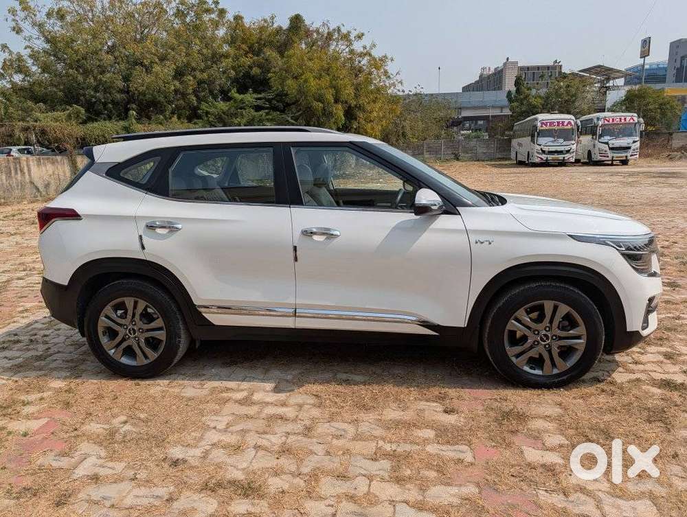 Kia Seltos 1.5 Htx+ Petrol At, 2022, Petrol
