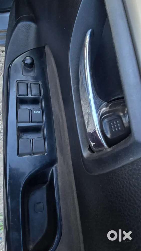 Maruti Suzuki Swift 2012 Diesel 160000 Km Driven