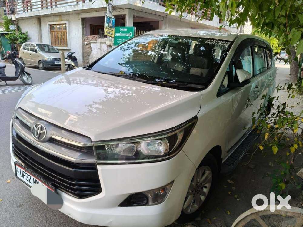 Toyota Innova Crysta 2.4 G Plus Mt 8 Str, 2020, Diesel