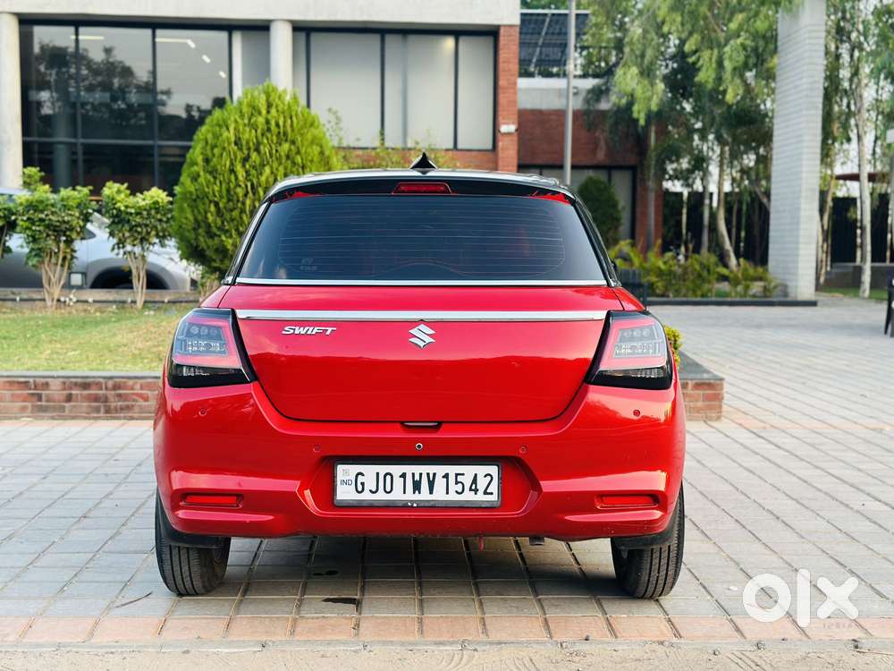 Maruti Suzuki Swift 1.2 Lxi (o), 2025, Petrol