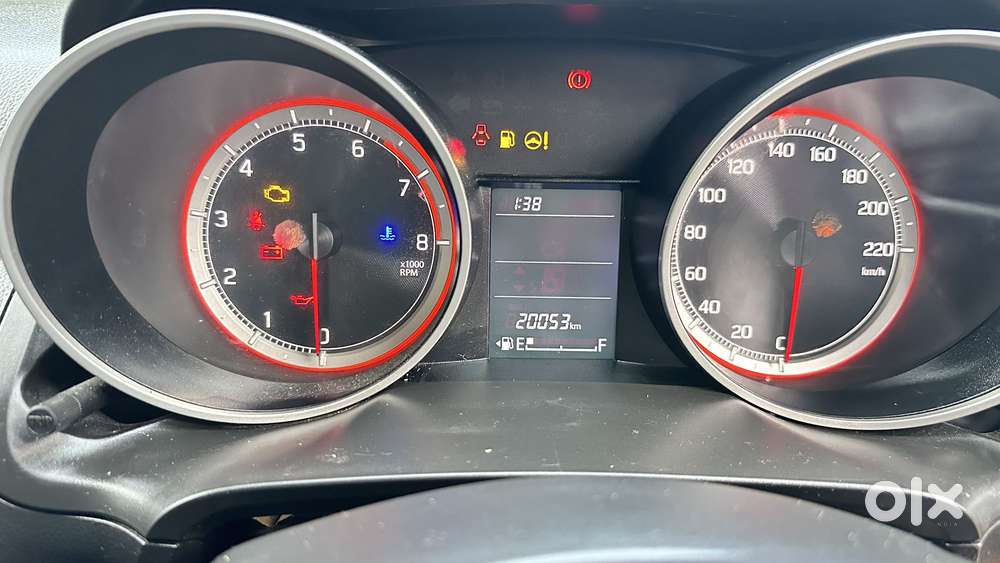 Maruti Suzuki Swift 1.2 Vxi (o), 2022, Petrol