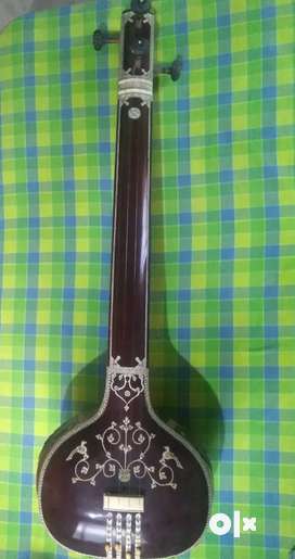 Swaragini tanpura store price