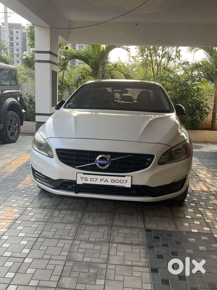 Volvo S60 D5 Inscription, 2016, Diesel