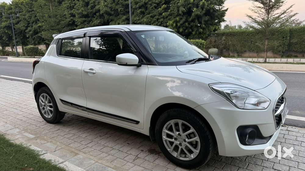 Maruti Suzuki Swift Vvt Vxi, 2021, Petrol