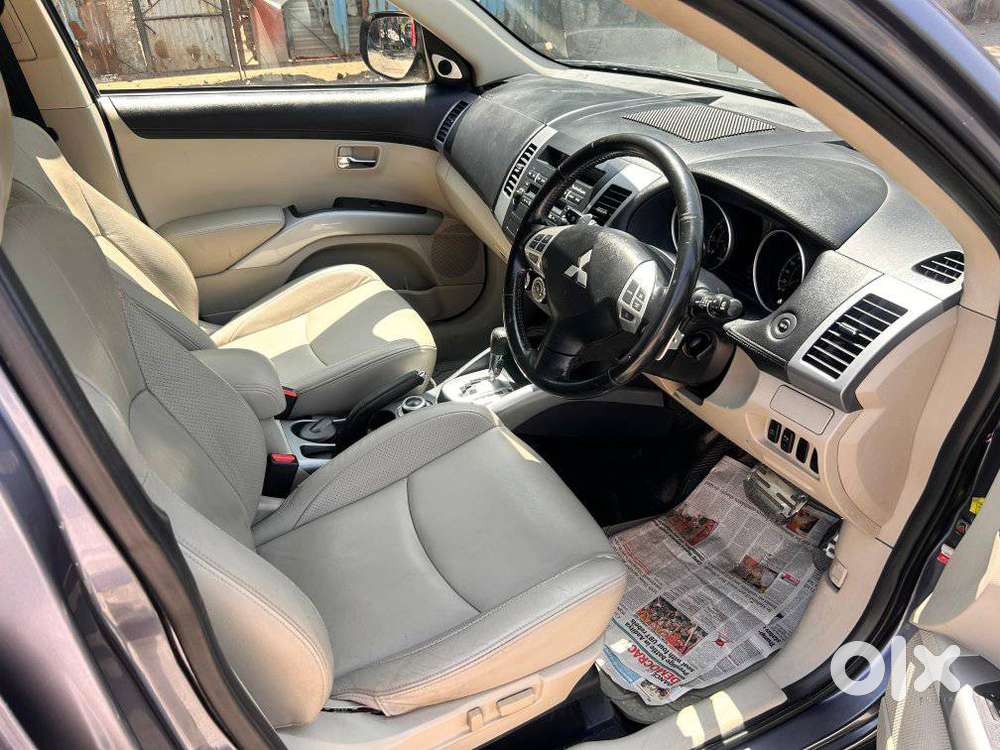 Mitsubishi Outlander 2.4 Mivec, 2010, Petrol