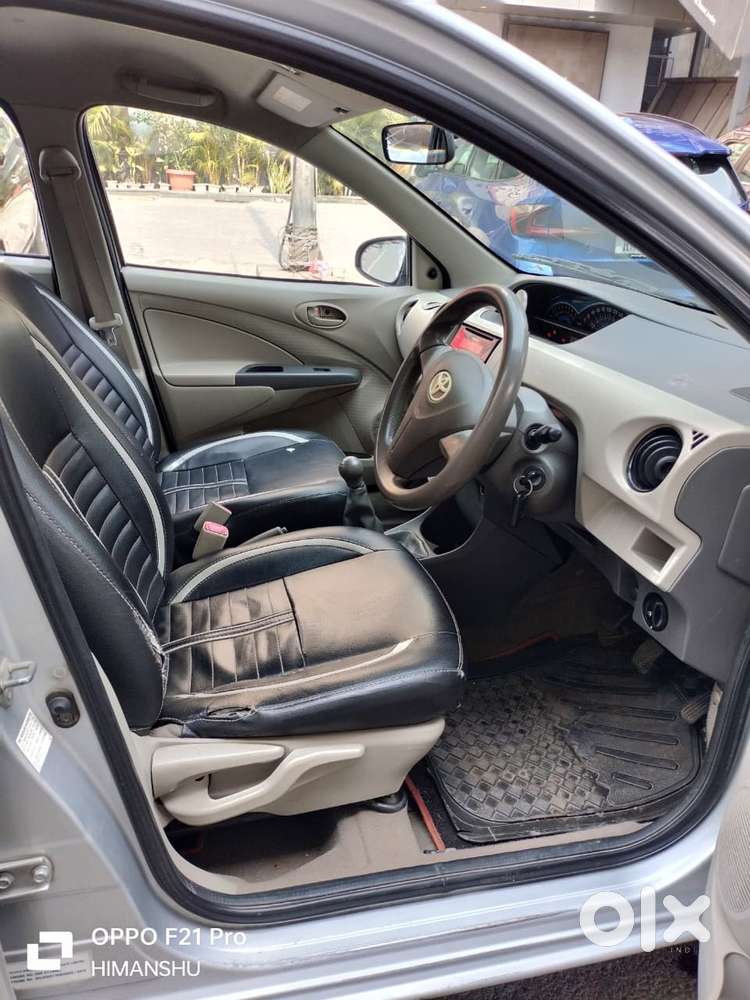 Toyota Etios Liva G Exclusive, 2016, Petrol