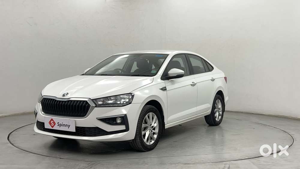 Skoda Slavia Ambition 1.0l Tsi Mt, 2022, Petrol