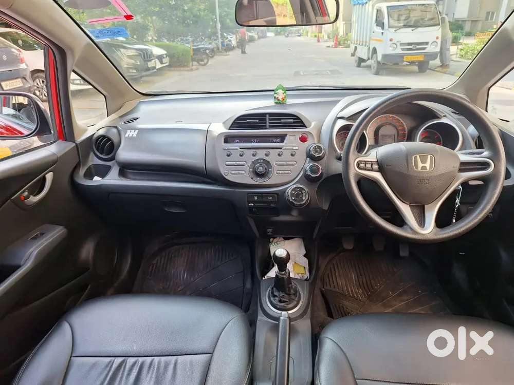 Honda Jazz 2011 Petrol 85000 Km Driven