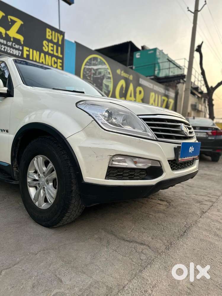 Mahindra Ssangyong Rexton Rx7, 2017, Diesel
