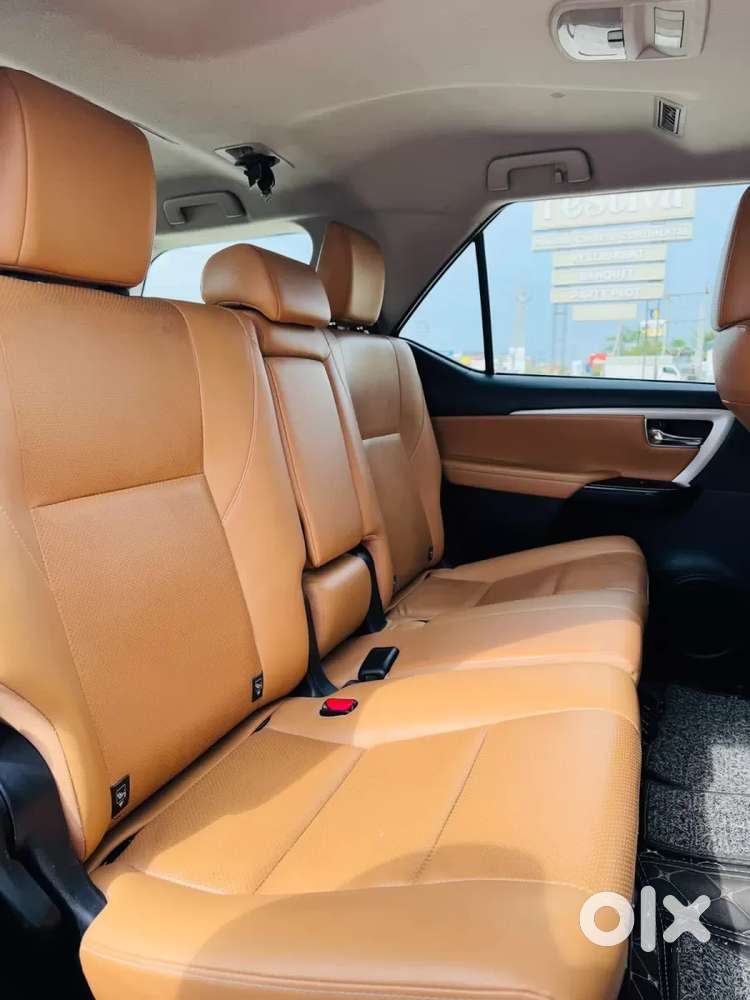 Toyota Fortuner 4x2 At, 2023, Diesel