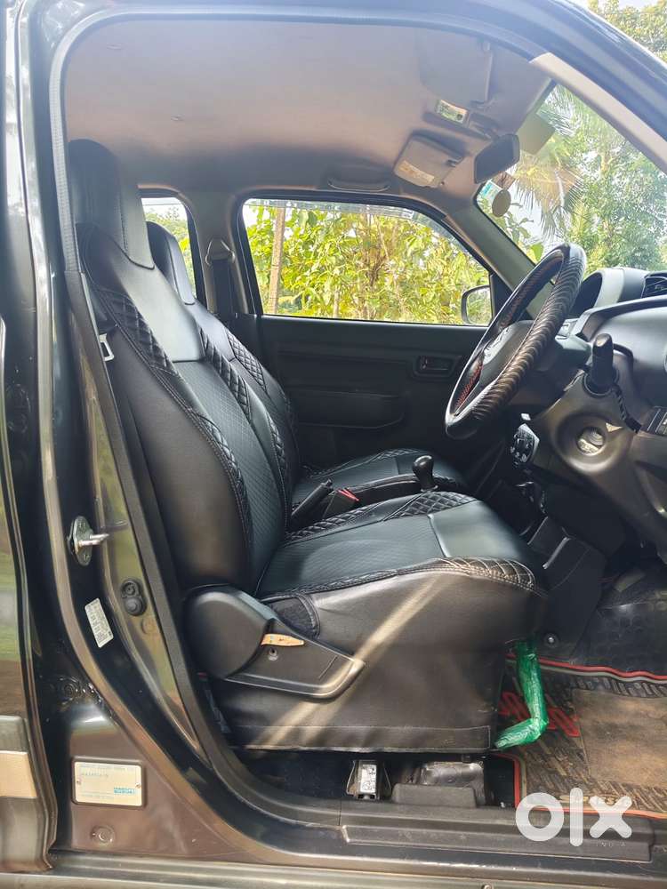 Maruti Suzuki S-presso Vxi Plus, 2022, Petrol