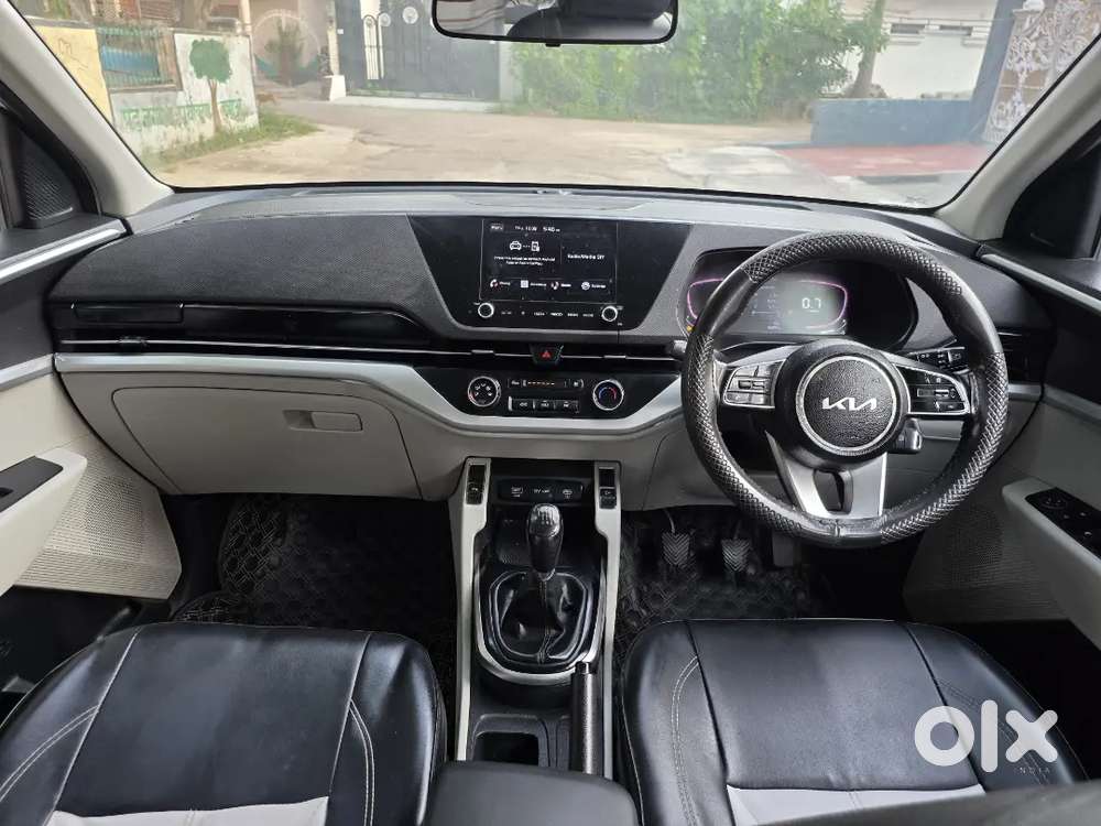 Kia Carens Prestige 2022 Diesel All Original