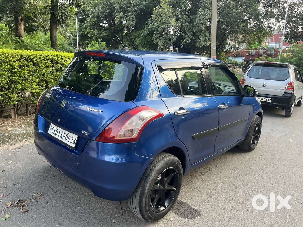 Maruti Suzuki Swift Vdi, 2012, Petrol
