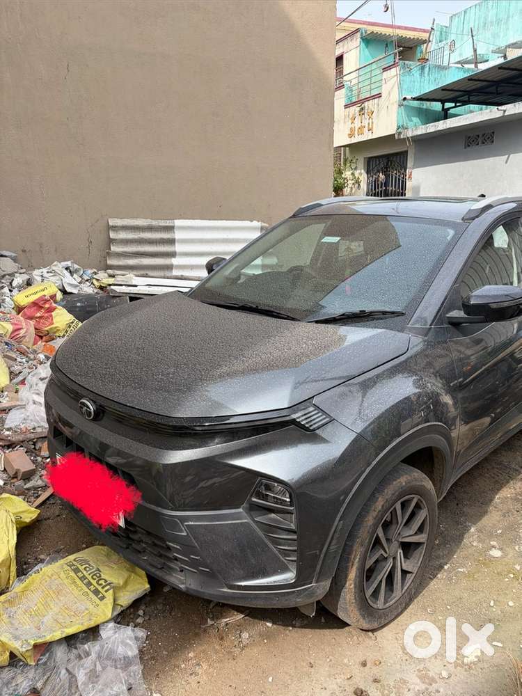 Tata Nexon Smart Plus S 2024