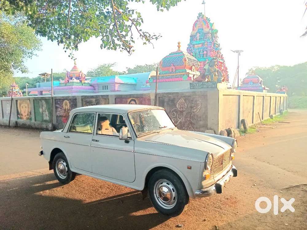 Antique Premier Padmini 1975