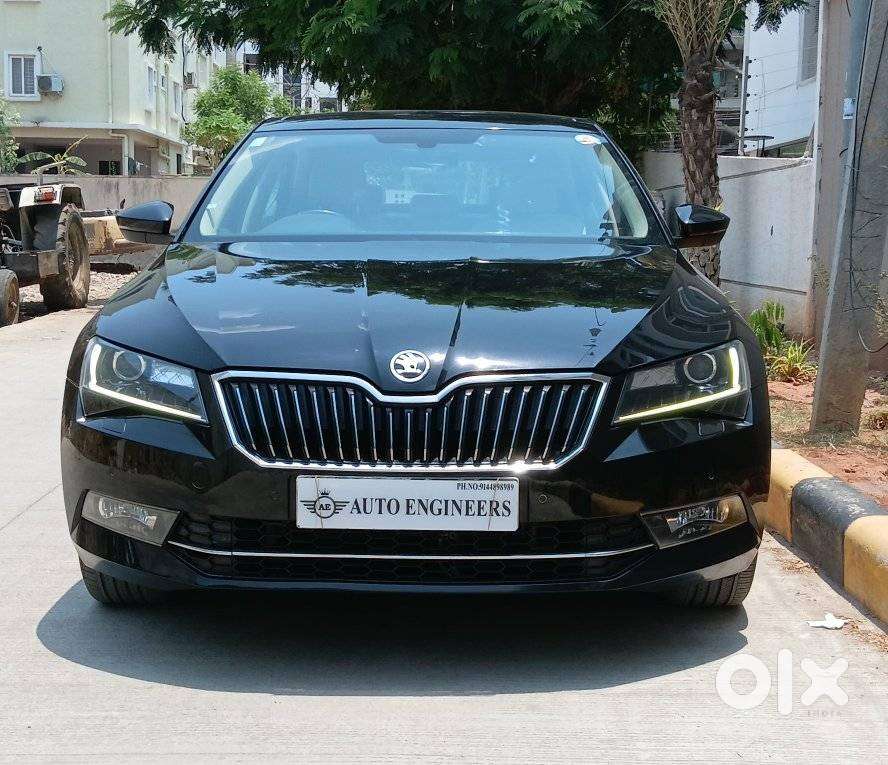 Skoda Superb L&k 2.0 Tdi At, 2018, Diesel