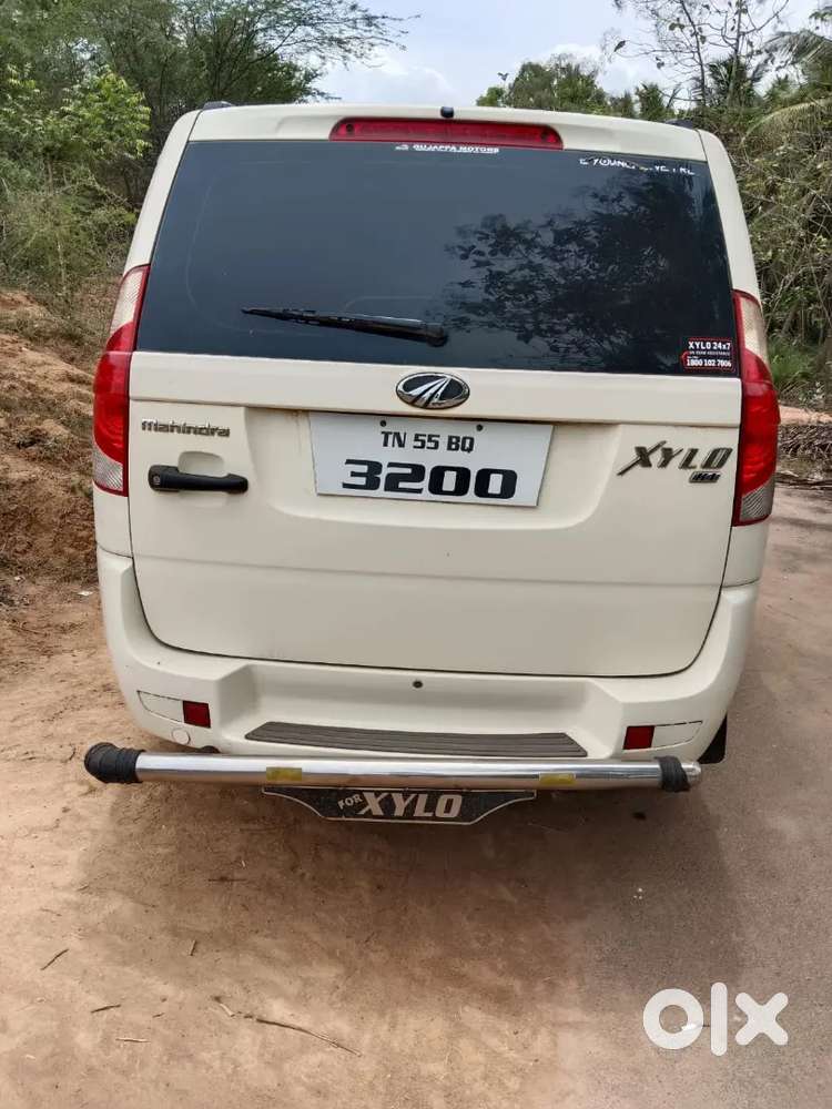 Mahindra Xylo
