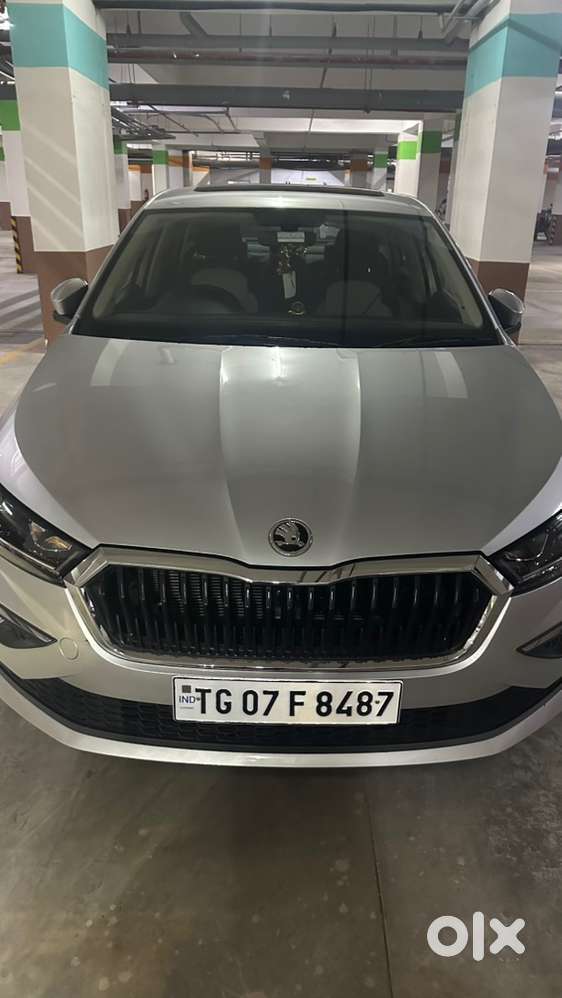 Skoda Slavia Petrol Style 2024