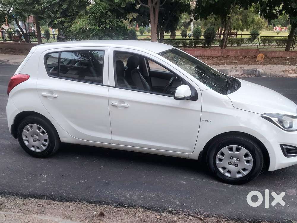 Hyundai I20 Magna Optional 1.2, 2013, Petrol