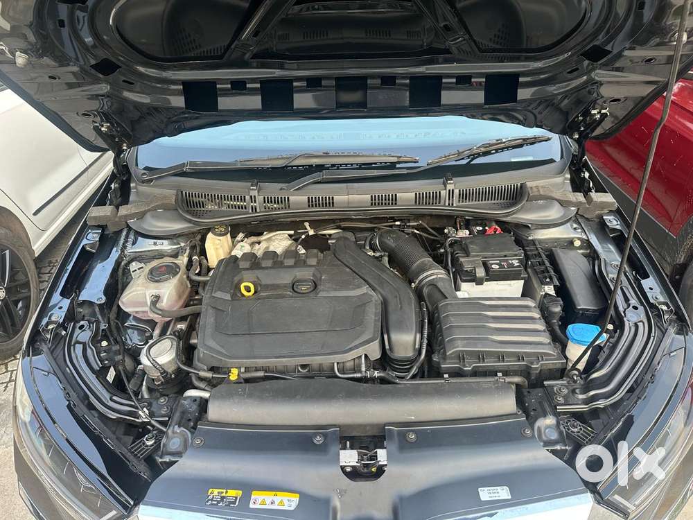 Skoda Slavia Ambition 1.5l Tsi Dsg Dual Tone, 2025, Petrol