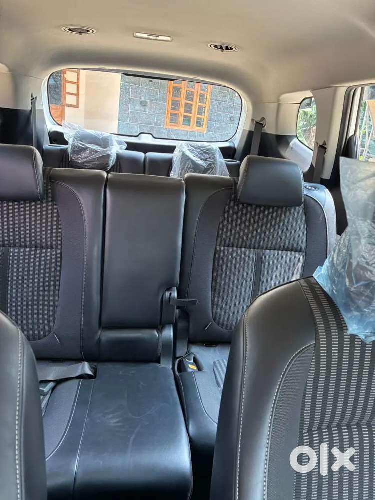 Kia Carens 2022 Petrol 8750 Km Driven