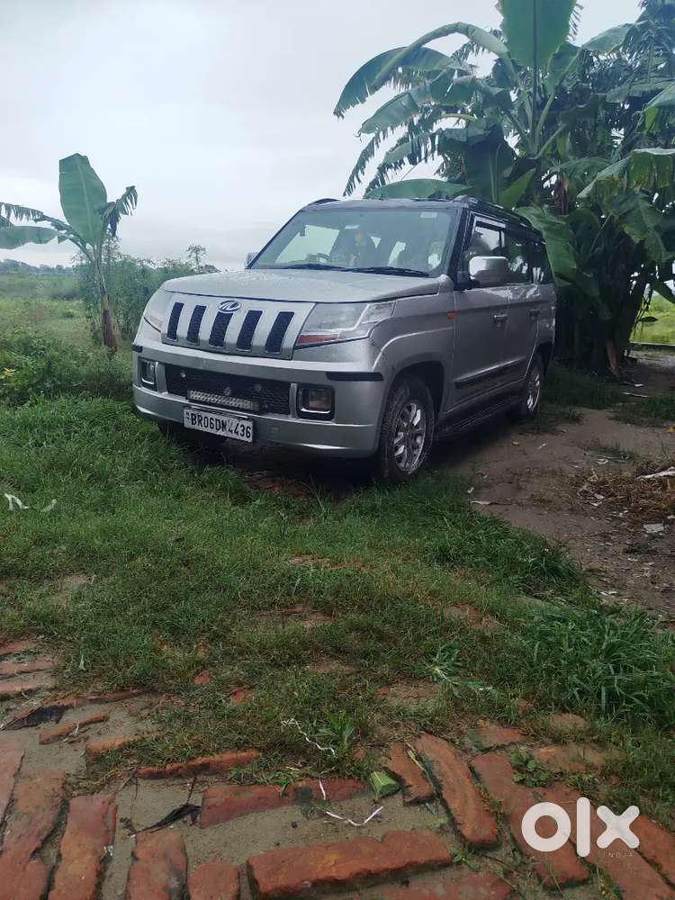 Mahindra Tuv 300 2017 Diesel 100000 Km Driven
