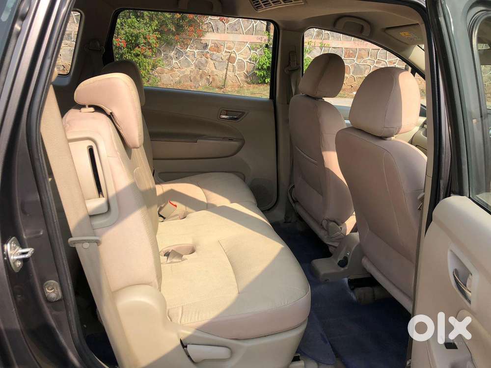 Maruti Suzuki Ertiga Shvs Vdi Limited Edition, 2016, Diesel