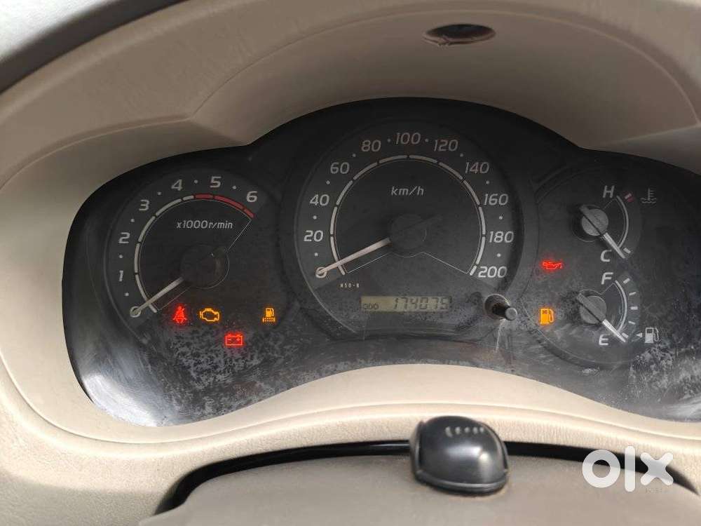Toyota Innova 2.5 G4 Diesel 8-seater, 2009, Diesel