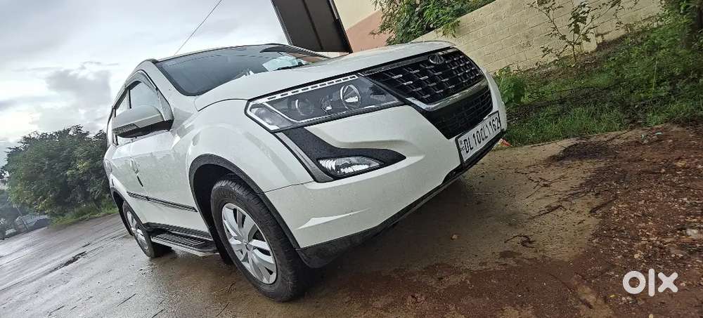 Mahindra Xuv500 W7