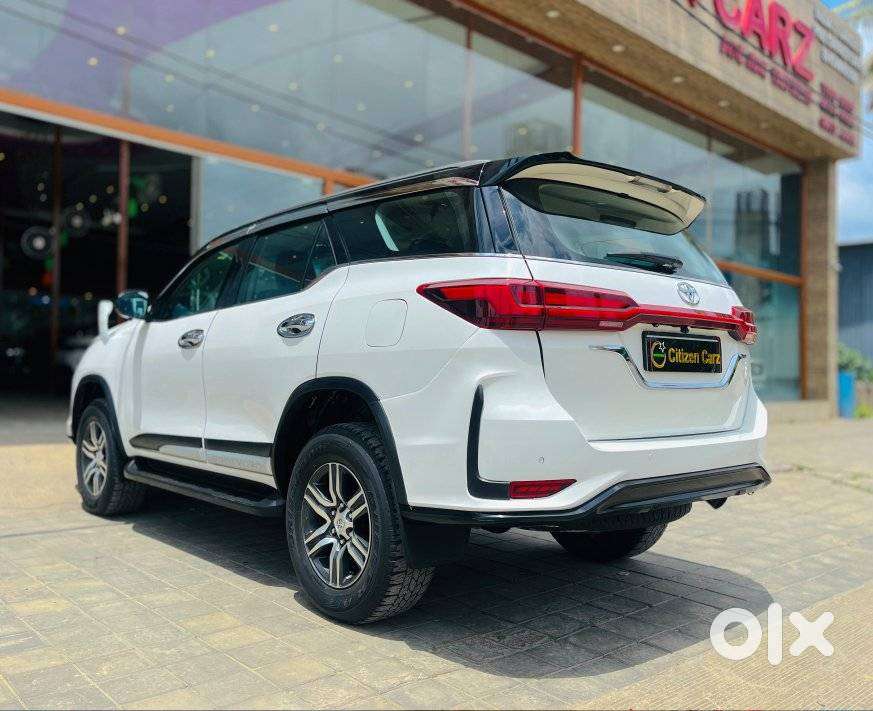 Toyota Fortuner 4x2 At 2.8 Diesel, 2023, Diesel