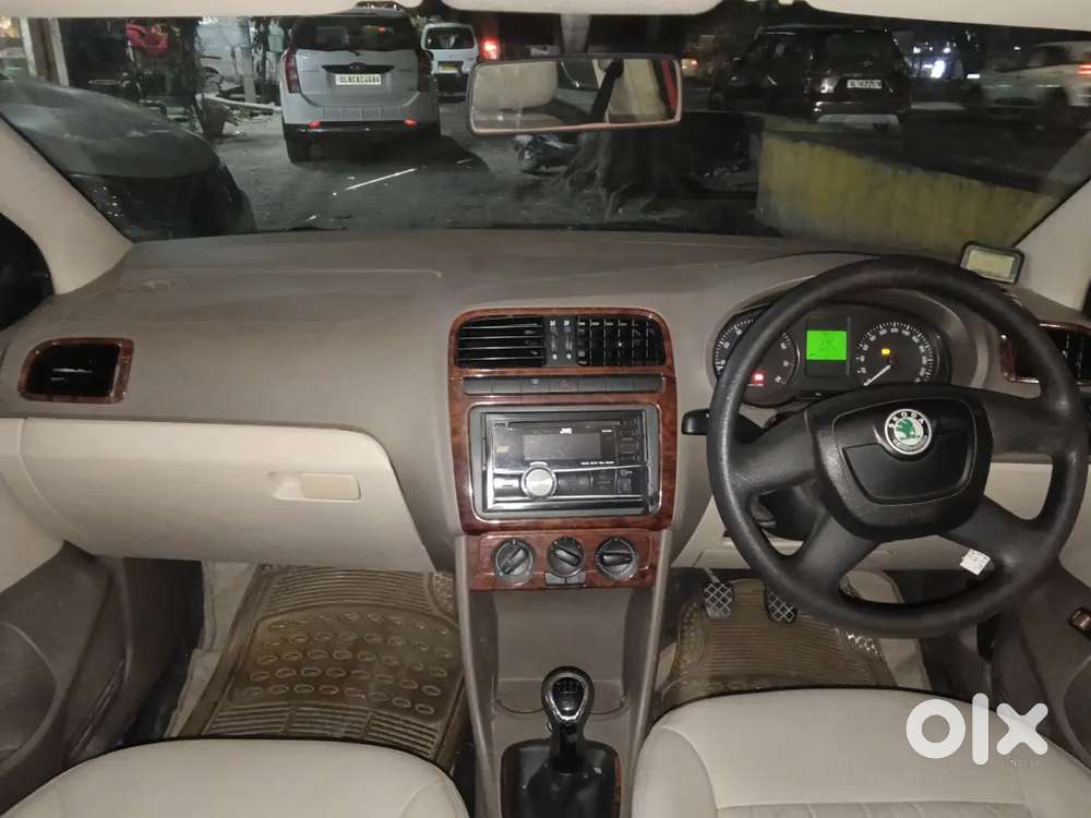 Skoda Rapid 2012 Petrol 60600 Km Driven