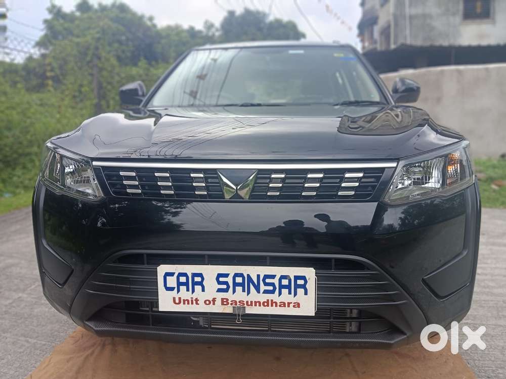 Mahindra Xuv300 W6, 2024, Petrol