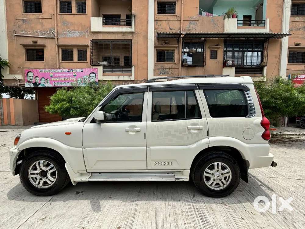 Mahindra Scorpio 2013 Diesel Manual 1st