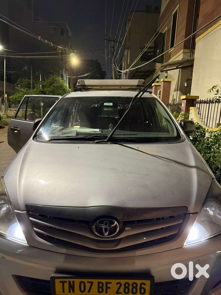 Toyota Innova Diesel 2010
