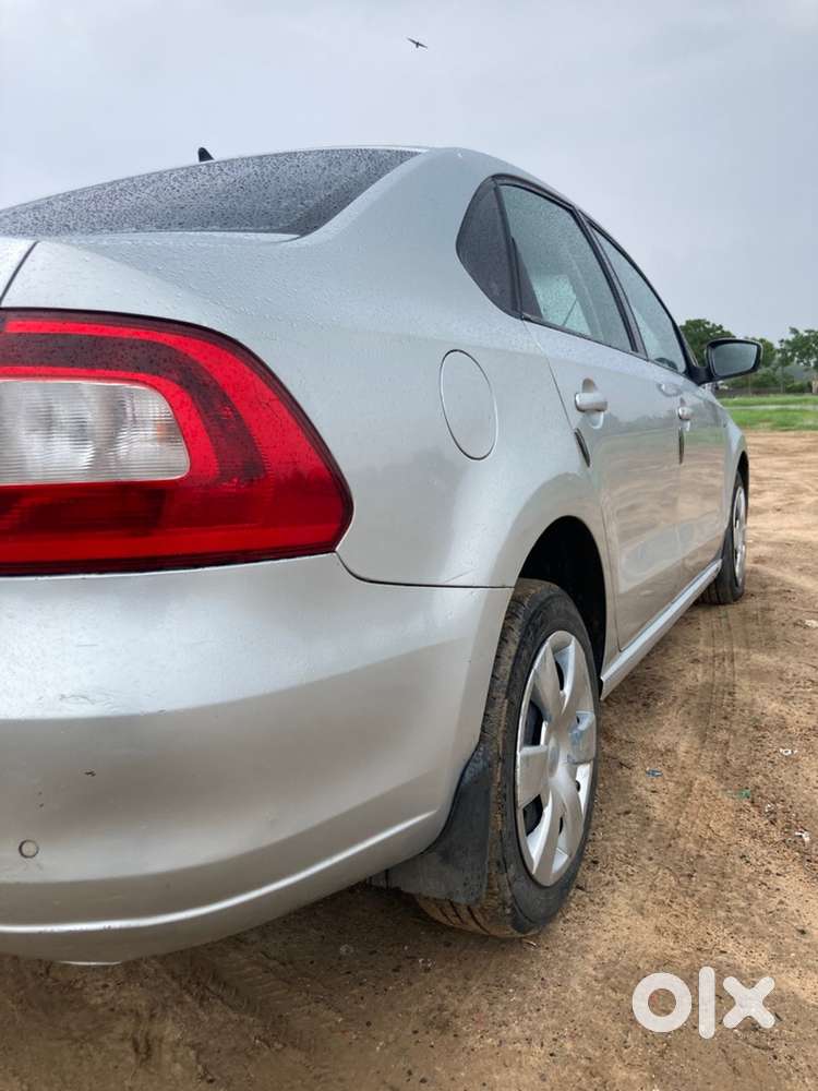 Skoda Rapid Diesel 2015