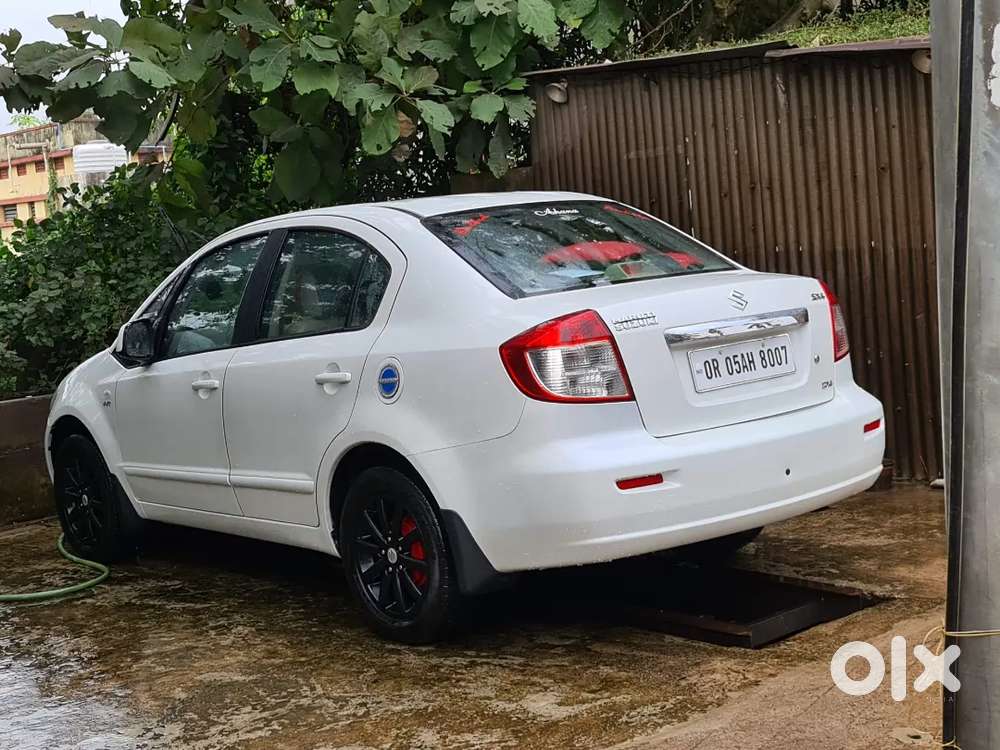 Maruti Suzuki Sx4 1.6 Zxi 2011 Model.