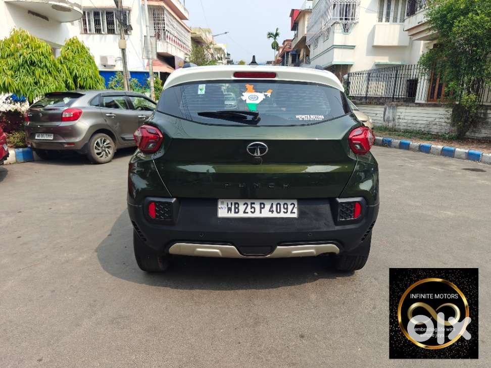 Tata Punch Creative Flagship Dual Tone Amt, 2025, Petrol