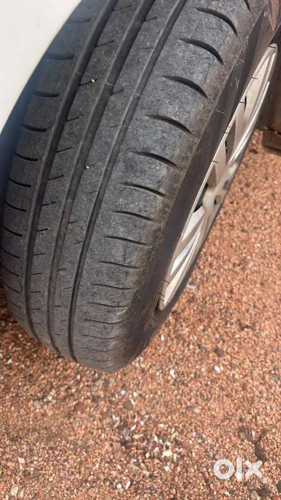 Maruti Suzuki Dzire 2022 Petrol 64000 Km Driven
