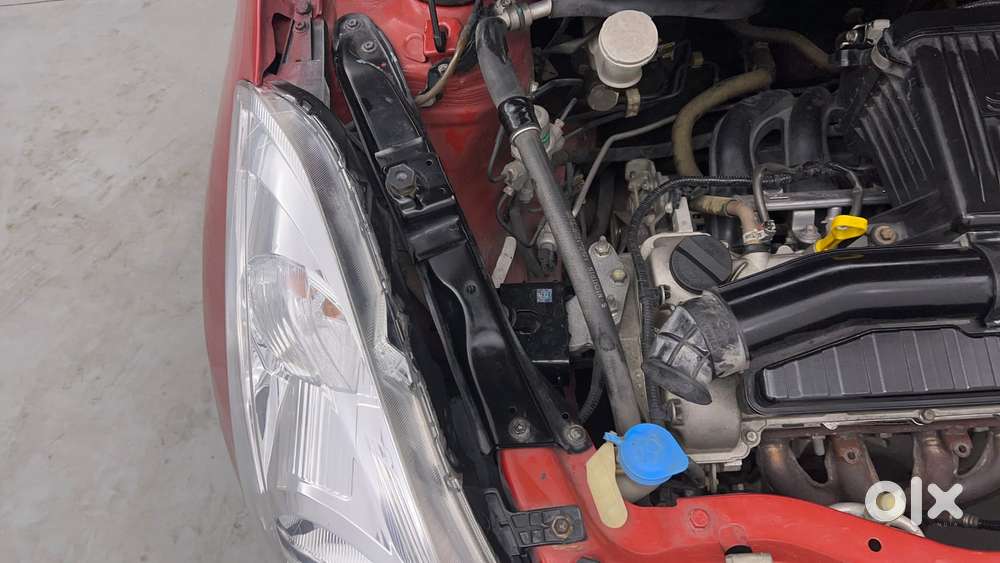 Maruti Suzuki Swift Vvt Vxi, 2014, Petrol