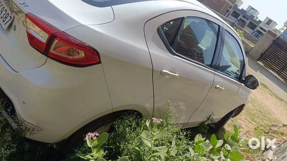 Tata Tigor 2018 Petrol 74000 Km Driven