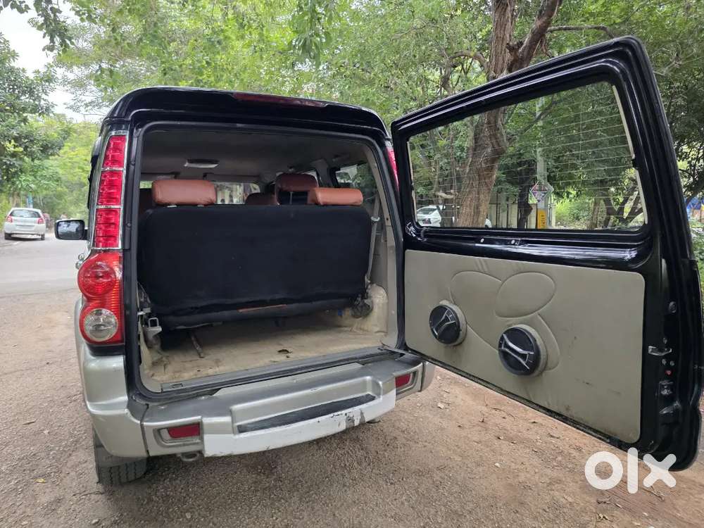 Mahindra Scorpio Sle 2010