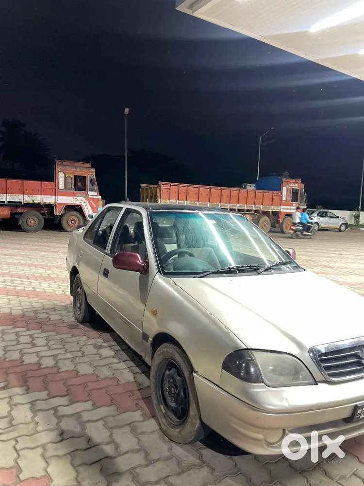Maruti Suzuki Esteem 2003